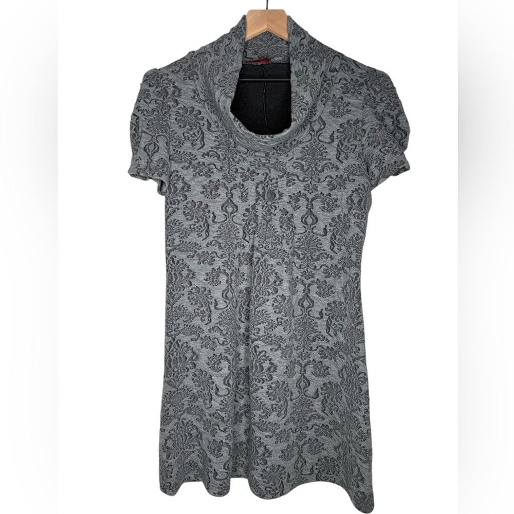 Isle VTG Women's Gray Burnout Mock Neck‎ Tunic Top- Small
